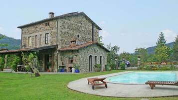 Villa | Pool | Innenpool, Außenpool