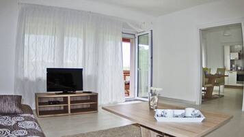 Apartment | Living area