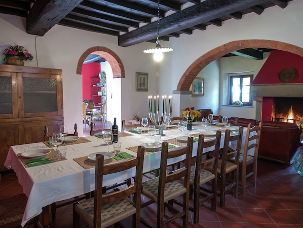 House | Dining