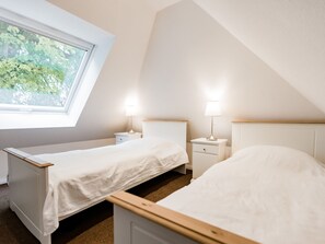 Apartment | 3 Schlafzimmer, individuell eingerichtet, BĂŒgeleisen/BĂŒgelbrett