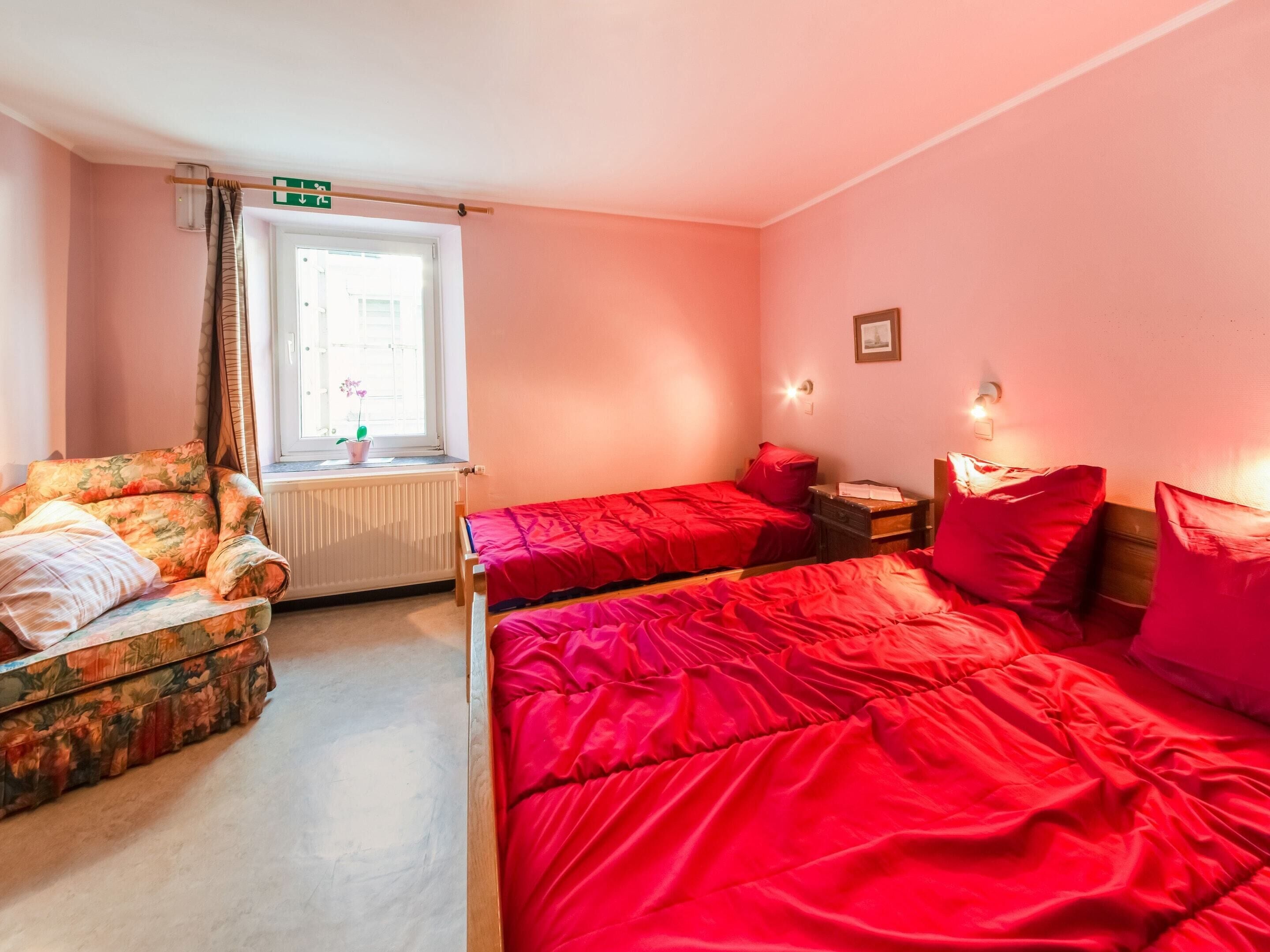 6 عدّة غرف نوم