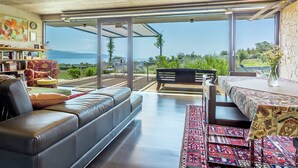 Unclassified image, 5 of 23, button - Luxurious Villa in Krk With Pool (Krk)