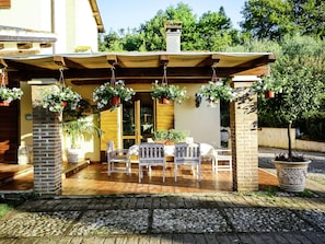 Villa | Balcony - Gorgeous Villa Near Spoleto With Swimming Pool (Spoleto)