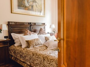 3 bedrooms, individually furnished, bed sheets - Gorgeous Villa Near Spoleto With Swimming Pool (Spoleto)