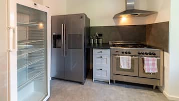 Ferienhaus | Eigene Küche | Geschirrspüler, Wasserkocher mit Kaffee-/Teezubehör