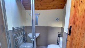 Unclassified image, 3 of 11, button - Luxurious Holiday Home in South Wales Near River (Caersws)