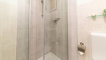 Apartemen | Kamar mandi
