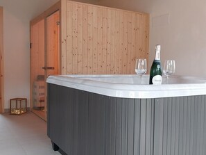 Property amenity - Cottage in Todi With Pool and Terrace (Todi)