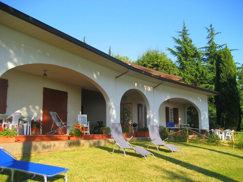 A Vacation of Sightseeing but Also Peace Among the Lovely Tuscan Hills
