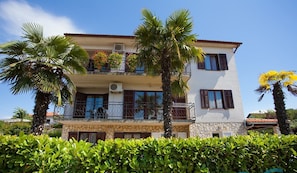 Lejlighed | Udendørsområde