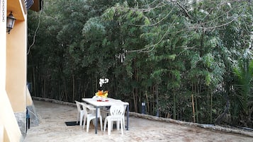 House | Balcony