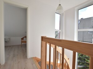 2 bedrooms, individually furnished, cribs/infant beds, bed sheets - Spacious Holiday Home in Borgerende-rethwisch With Terrace (Boergerende-Rethwisch)