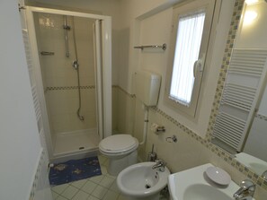 Casa | Bagno | Doccia, asciugamani