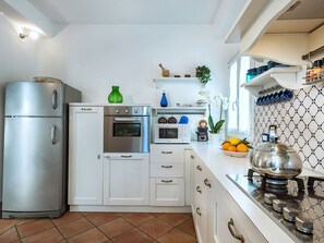 Private kitchen - Belvilla by OYO Casa Marsala uno (Marsala)