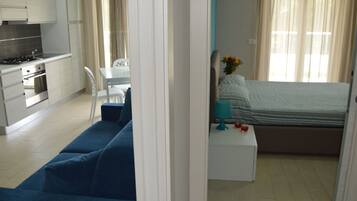 1 bedroom, individually furnished, cots/infant beds