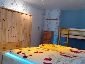 Bungalow | 1 bedroom, individually furnished