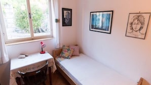 House | 2 bedrooms, individually furnished - Authentic Island House With Nice sea View, High Privacy, Near the Beach (Korcula)