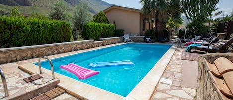 Villa | Pool