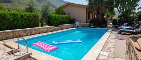Villa | Pool | Innenpool, Außenpool