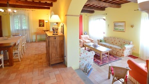 Living room - Well Maintained Holiday Home (Marsciano)