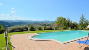 Pool - Well Maintained Holiday Home (Marsciano)
