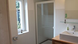 Bathroom - Modern Holiday Home in Pruchten on Baltic Coast (Pruchten)