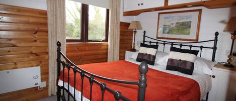 คอทเทจ | 3 ห้องนอน, ตกแต่งพิเศษโดยเฉพาะ, ผ้าปูที่นอน