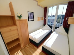 2 bedrooms - Quaint Apartment in Kuhlungsborn on the Baltic Sea Coast (Kuehlungsborn)
