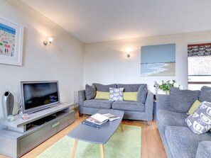DVD player - Modern Cottage Located in the Beautiful Village of Chillington Near Slapton Beach (Kingsbridge)