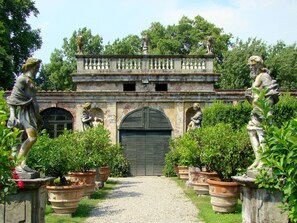 Exterior - Apartment in the Historic Center of Lucca, for a Visit to the City (Lucca)