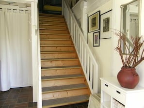 1 bedroom, individually furnished - Attractive Mansion in Steffenshagen with Terrace near Beach (Steffenshagen)
