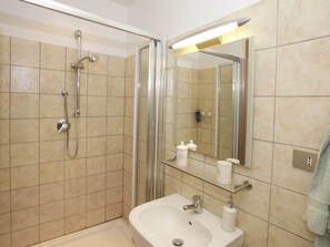 Ferienhaus | Badezimmer