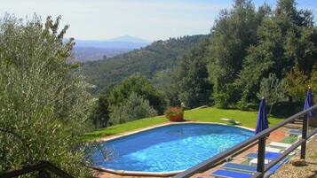 Cottage | Piscina | Piscina all'aperto