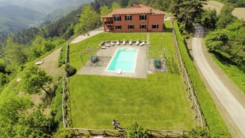 Villa | Exterior