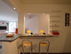 House | Dining