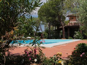Exterior - Villa With Private Swimming Pool and Garden Close to the Adriatic Coast (Civitanova Marche)