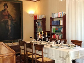 Dining - Villa With Private Swimming Pool and Garden Close to the Adriatic Coast (Civitanova Marche)