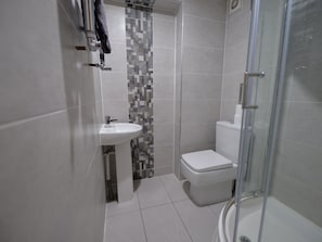 House | Bathroom | Shower