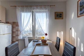 House | Dining