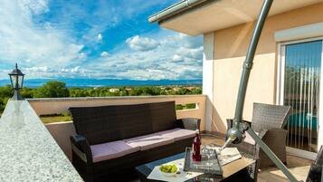 Apartment | Exterior