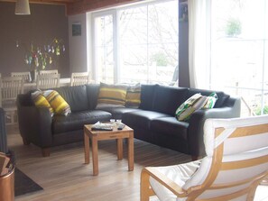 House | Living room