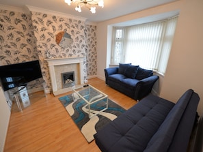 House | Living room
