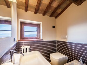 Ferienhaus | Badezimmer