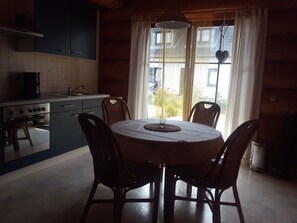 Apartment | Private kitchen | Fridge, microwave, oven, dishwasher - Quaint Attic Apartment in Börgerende With Terrace (Boergerende-Rethwisch)