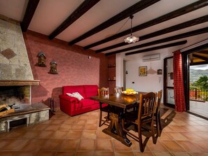 Villa | Living room