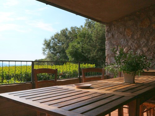 Grand Holiday Home in Tuscany by the Sea