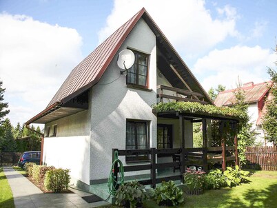 Holiday House by the Lake, 3 Bedrooms, Living Room, Terrace, Barbecue, Canoe