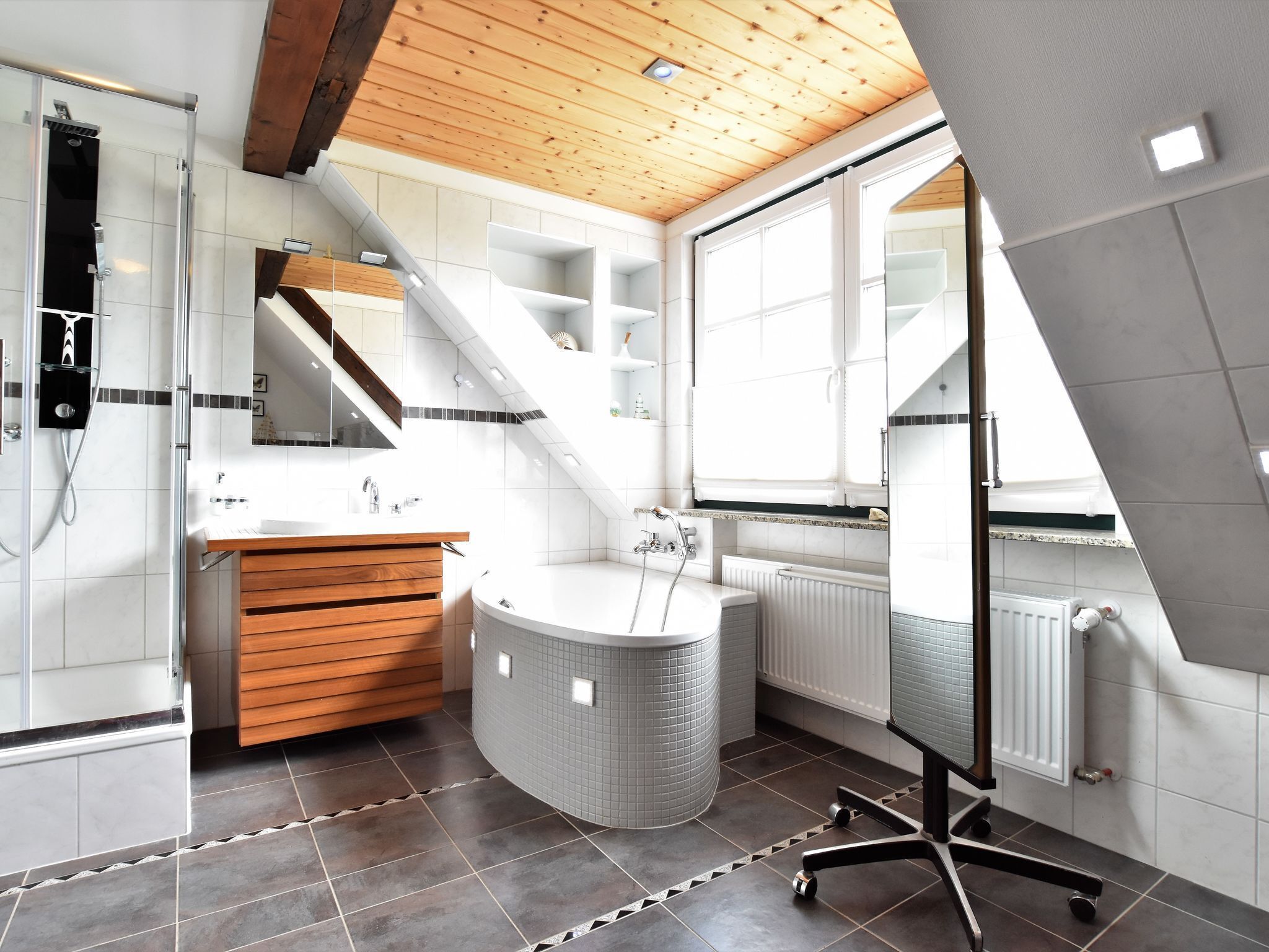 Apartment | Badezimmer