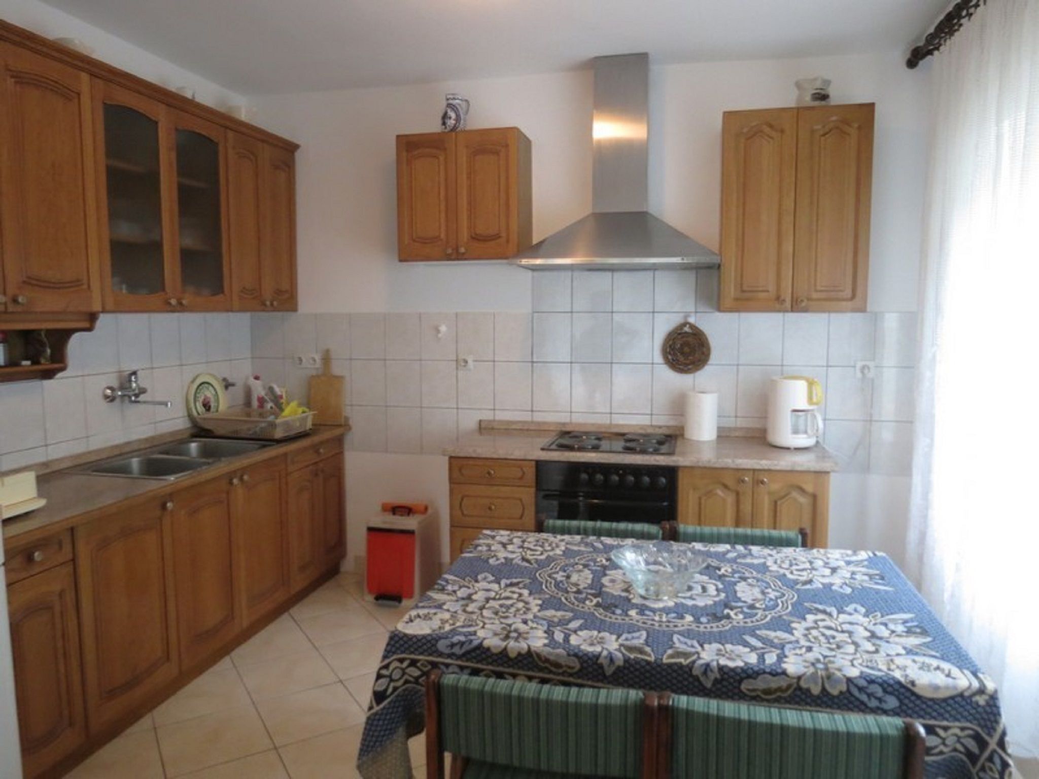 Apartment | Private kitchen | Fridge, oven, coffee/tea maker