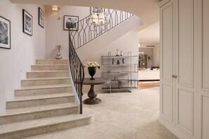 วิลล่า | ภายใน